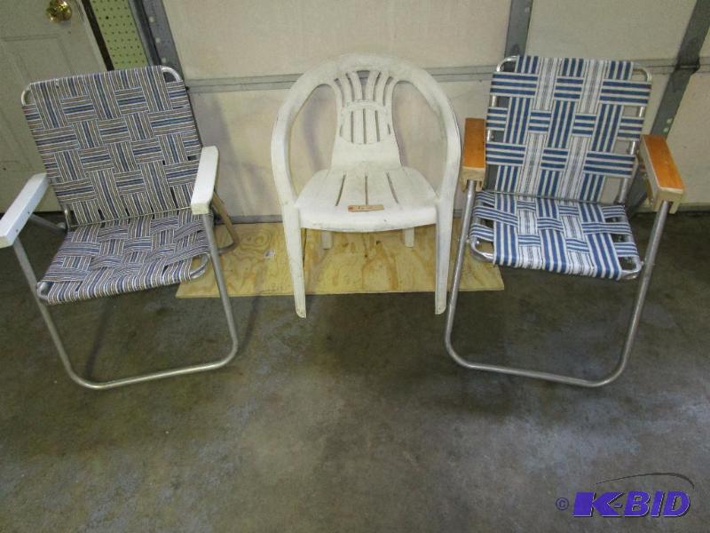 lawn chairs
