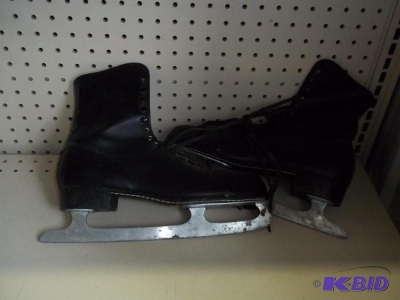 Pair of Ice Skates...