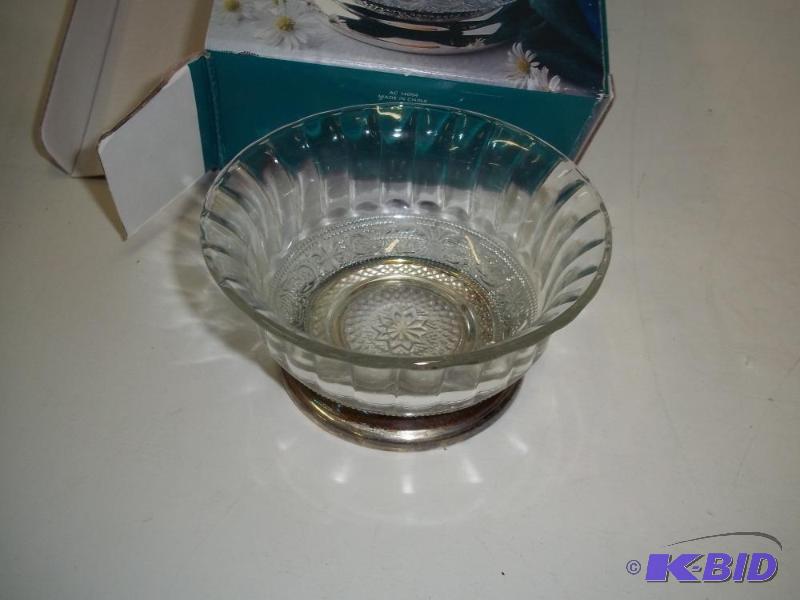 NEW Crystal and silver plate Pedestal Serving...