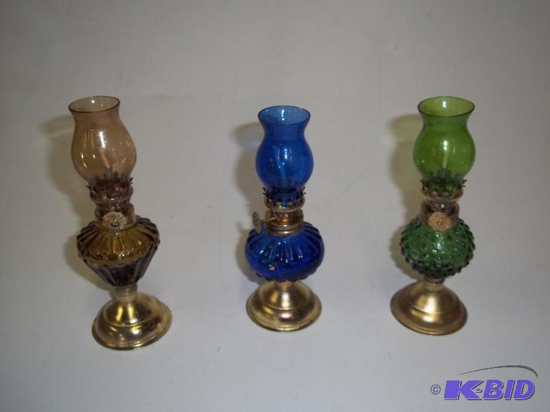 New Replica of 3 early American oil lamps, mi...