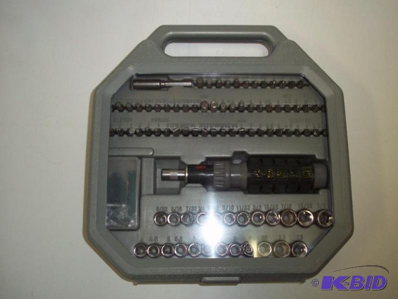 New Screwdriver set with bits and case...