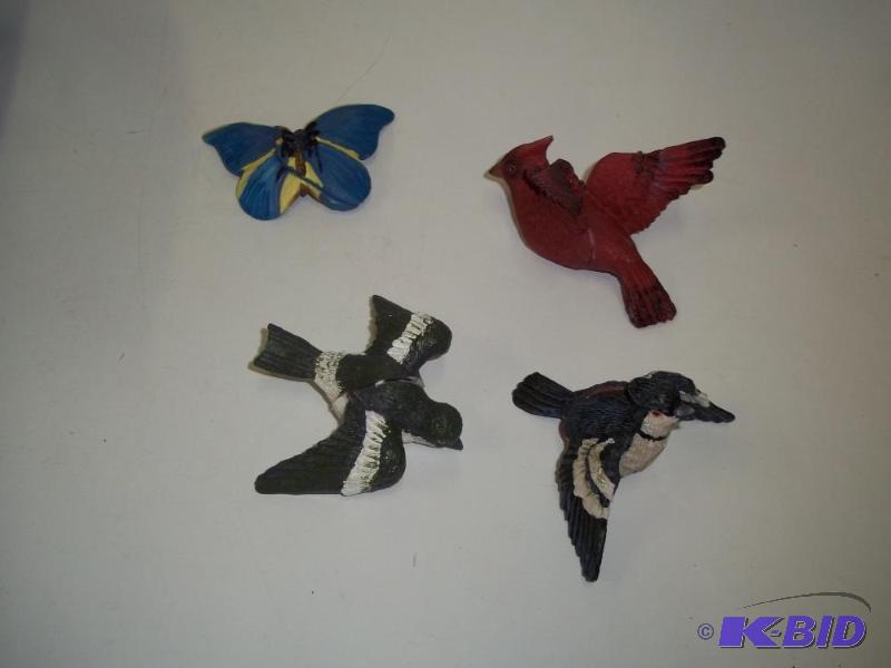 4 New window birds...