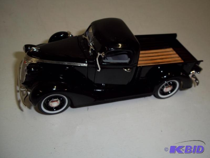1937 Studebaker Pickup Replica 132 Scale...