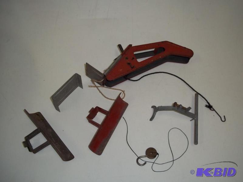 Miscellaneous toy parts...