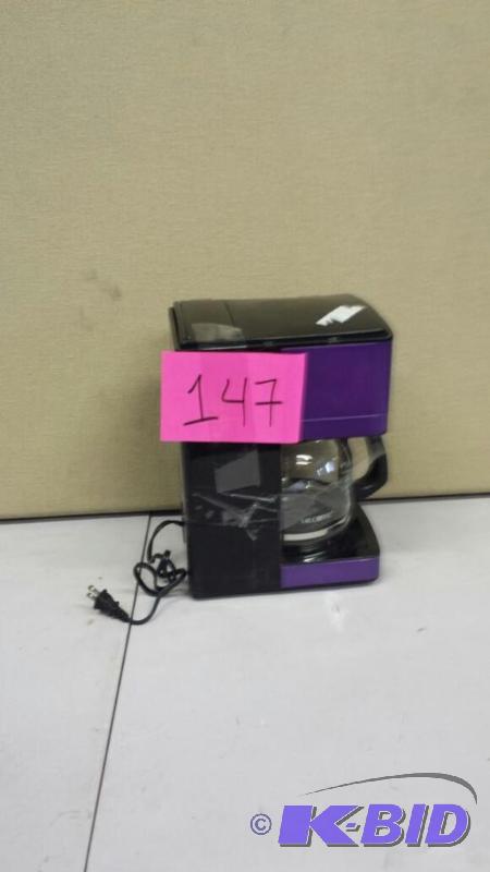 lot 147 image: Mr. Coffee 12-Cup Programmable Coffee Maker