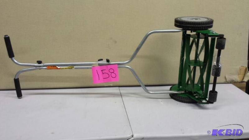 lot 158 image: Scotts  14 in. Reel Mower