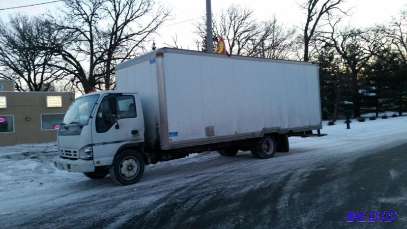 lot 1A image: 2006 IsuzuTB NPR Truck