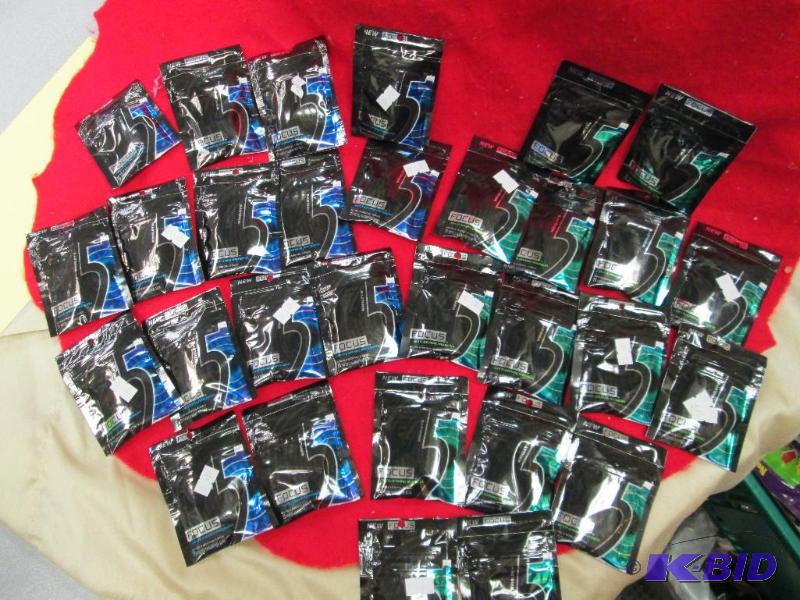 lot 26 image: Qty 30 Pkg of Wrigleys 5 Focus an eye-openin...