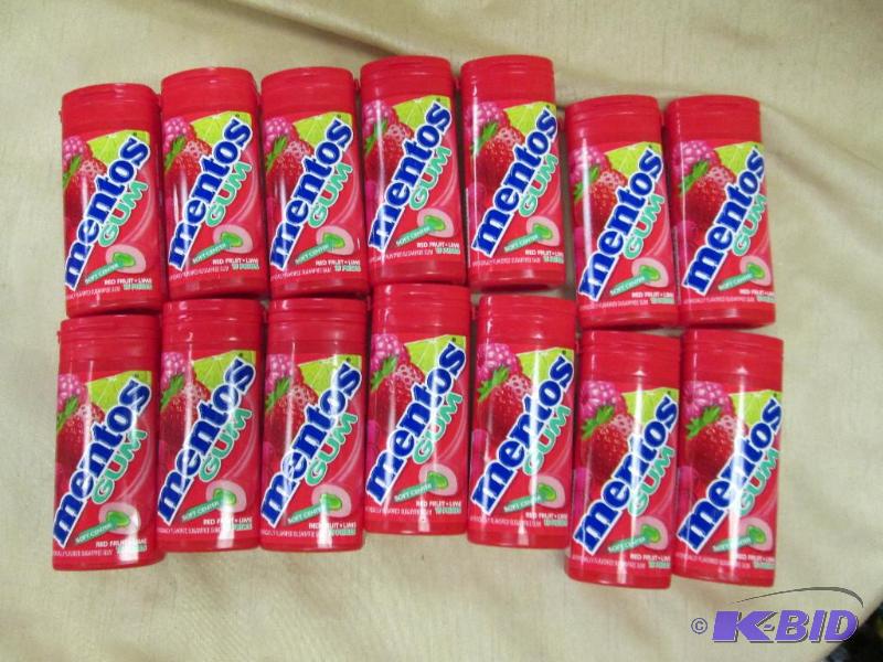 lot 27 image: Qty 14 pkg of Mentos gum soft center Red Frui...