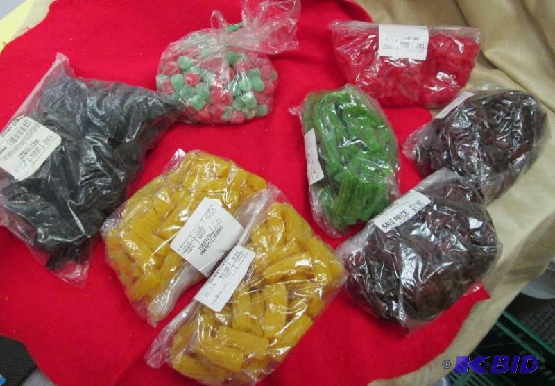 lot 49 image: Qty 8 pkg of Lucky Country Black Licorice, Gr...