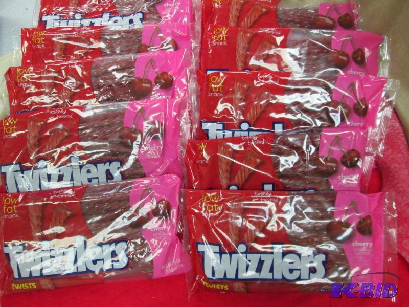 lot 81 image: Qty 10 pkg of Twizzlers cherry EXP 102014...