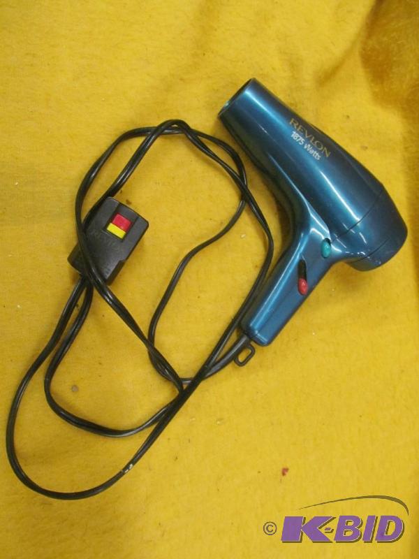 Blow dryer