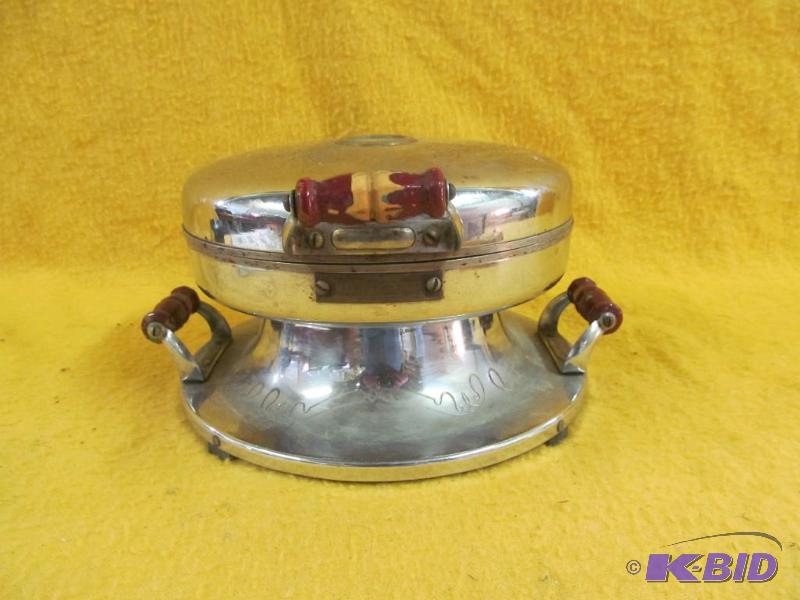 Waffle Iron