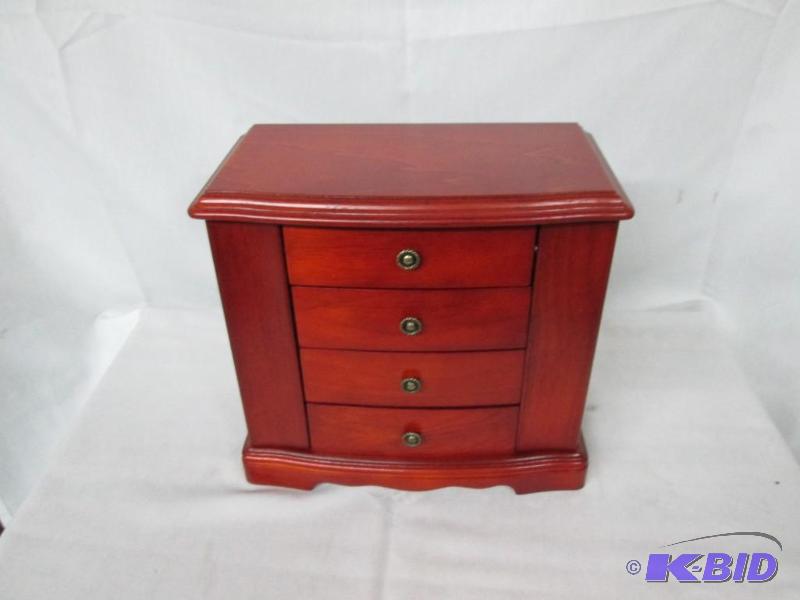 lot 19 image: Harmony Cherry Musical Jewelry Box