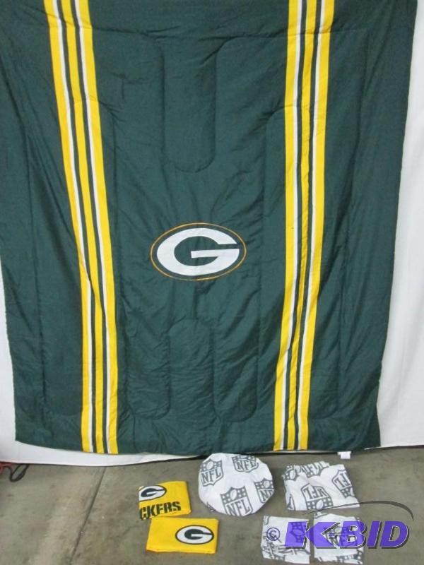 lot 35 image: Packers NFL Bedding Set - Full