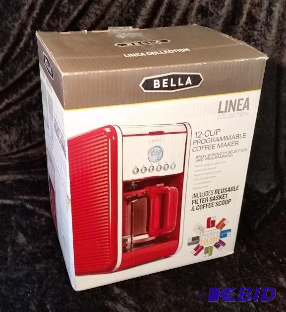 lot 4 image: Bella Dots Switch Coffee Maker. Used Was a return.  Works and Powers on.
