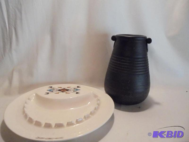 Vintage Native American large ash tray with s...