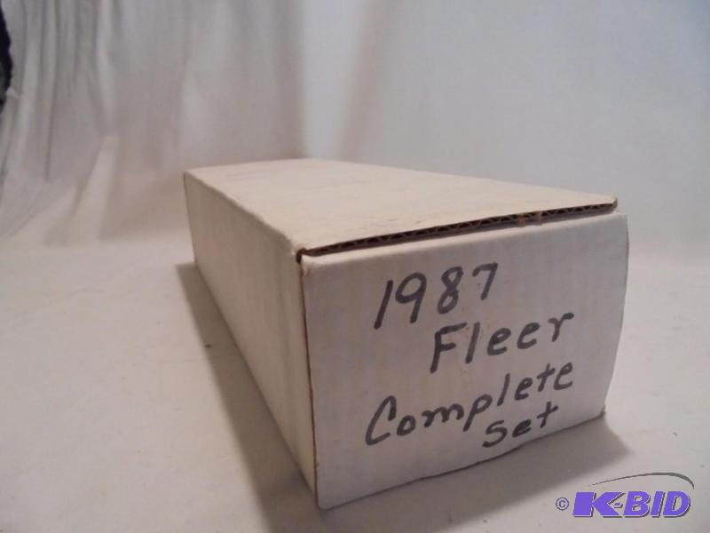 Complete 1987 Fleer&nbspbaseball card set. &...