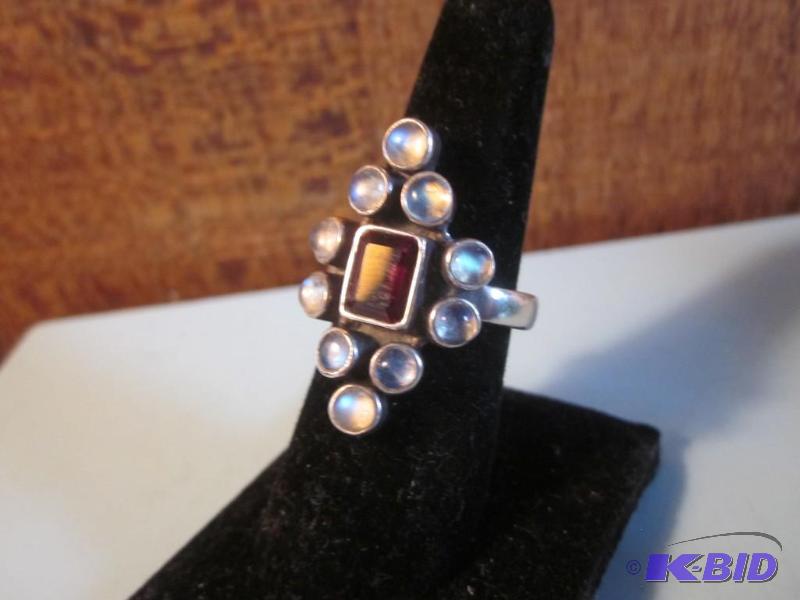 Vintage size 8.5 Sterling Silver ring set wit...