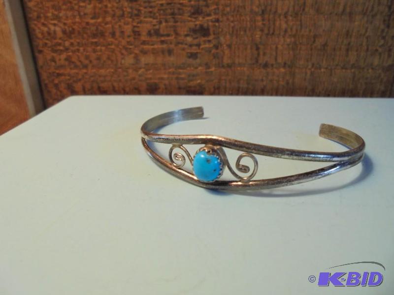 Sterling Silver bracelet with turquoise stone...