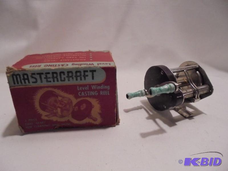 Vintage Mastercraft&nbspCasting Reel in orig...