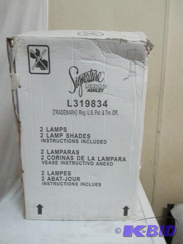 2 lamps...