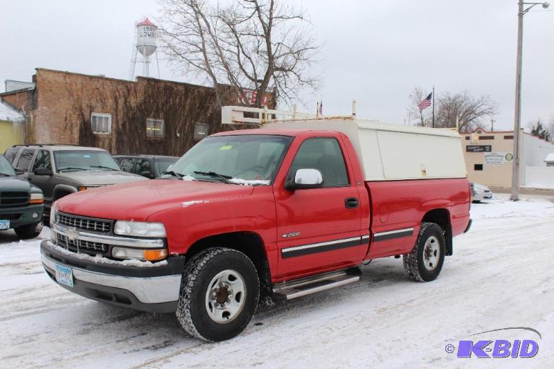 2000 Chevrolet Silverado 2500 LS Electricians  Contractors Truck