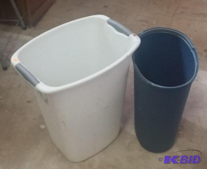 Lot of wastebaskets...