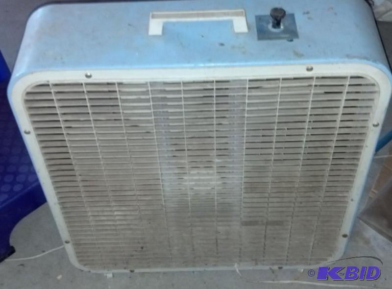 Vintage working fan...