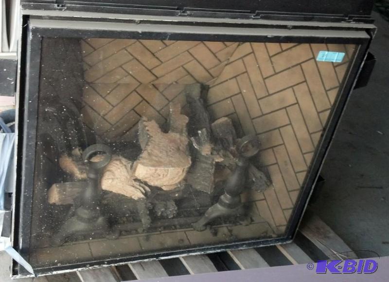 Fireplace That is Natural Gas and fits in the...