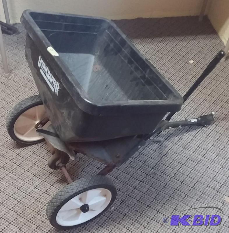 Landcraft Pull Behind SeedFertilizer Pull Be...