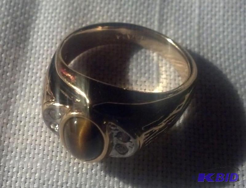 Large Mans Ring...