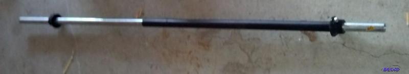 lot 102 image: Weight Bar with handles...