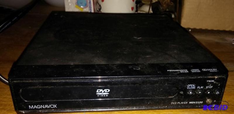 lot 42 image: Magnavox DVD player...