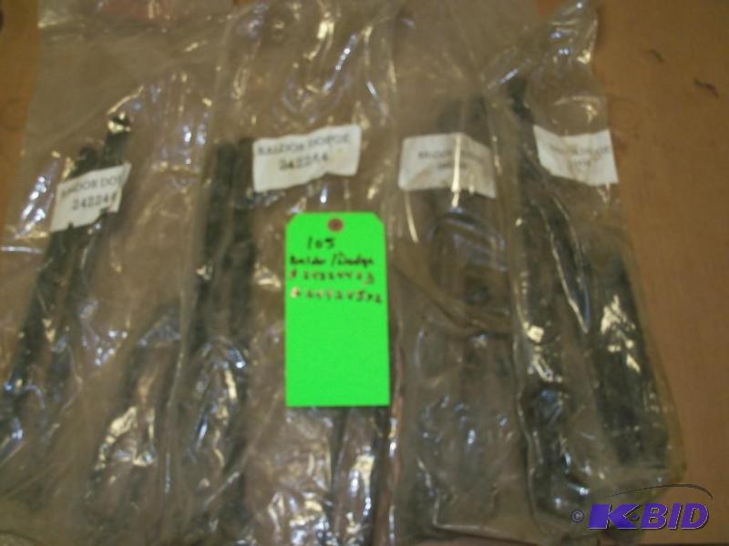 TORQUE ARMS lot...