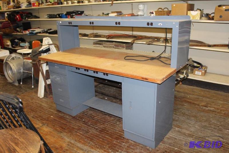 Global Industrial Work Bench