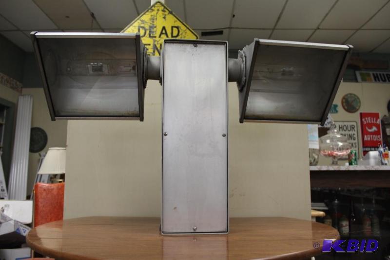 Commercial Flood Lighting, 220v&nbsp  Tested...