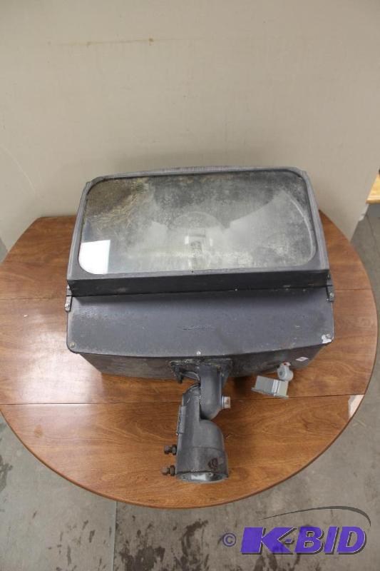 Commercial Flood Lighting, 220v  Tested and w...