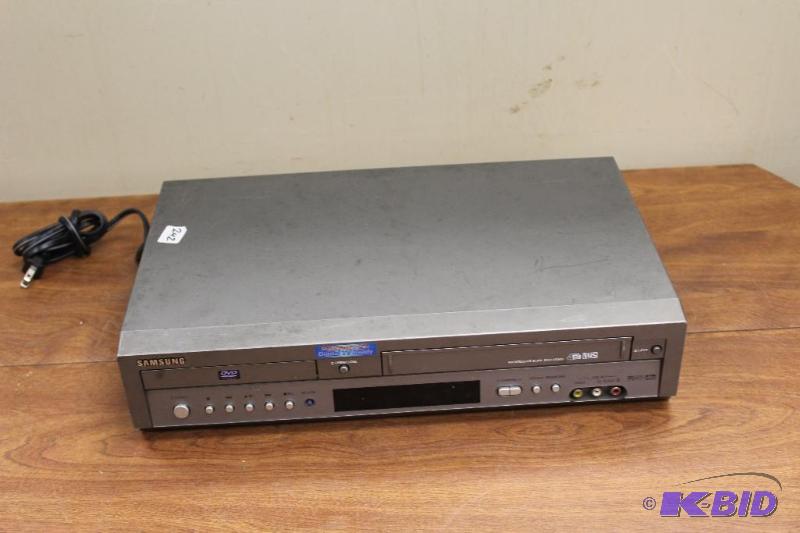 Samsung DVD  VHS Player&nbsp...