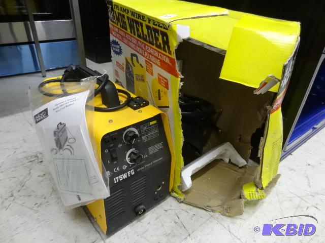 Hot max 175 amp wire feed mig welder. 230 vol...