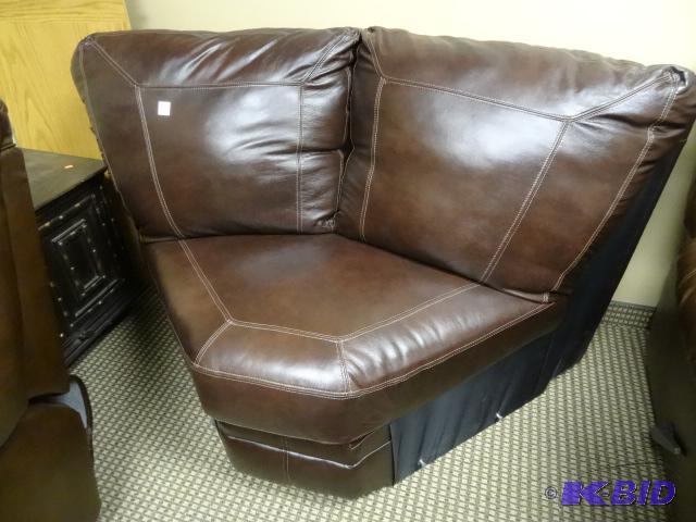 Center section of a sectional couch. Leather...