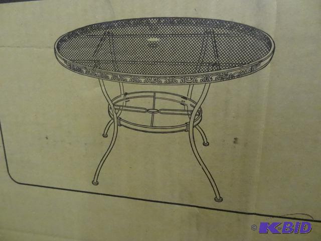 Better homes and garden outdoors patio table....