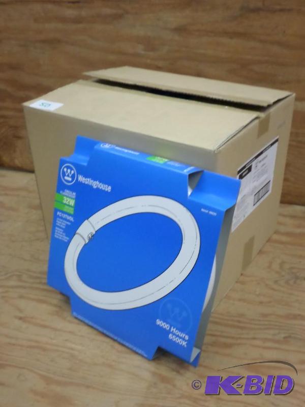 (24) New 40Watt Clear G40 130Volt Light Bulbs...