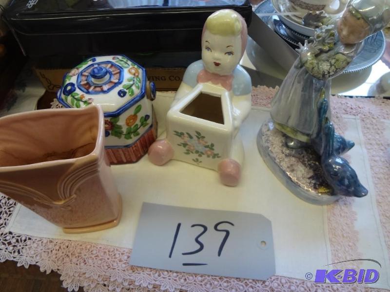 Red Wing Vase, other Porcelain
