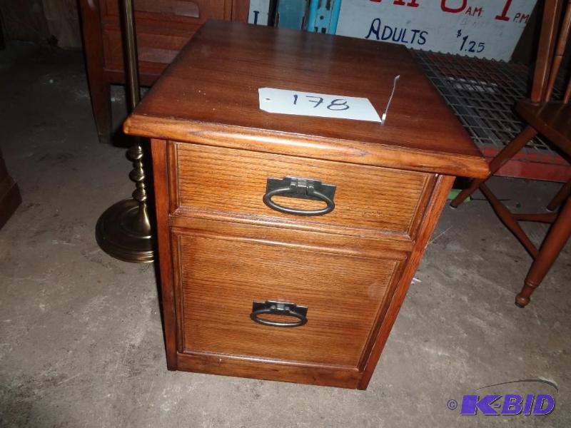 Two Drawer on wheels,