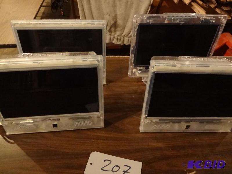 (4) Monitors, 