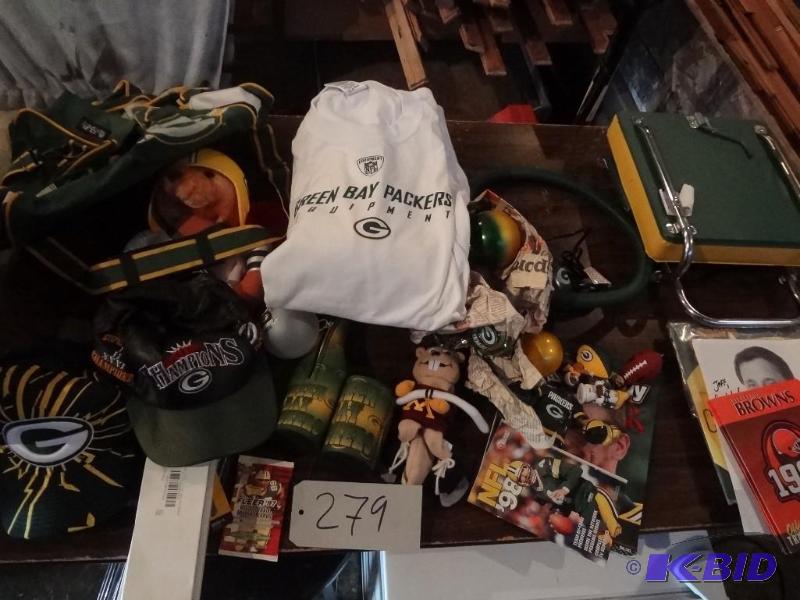 Lot of Packers Stuff