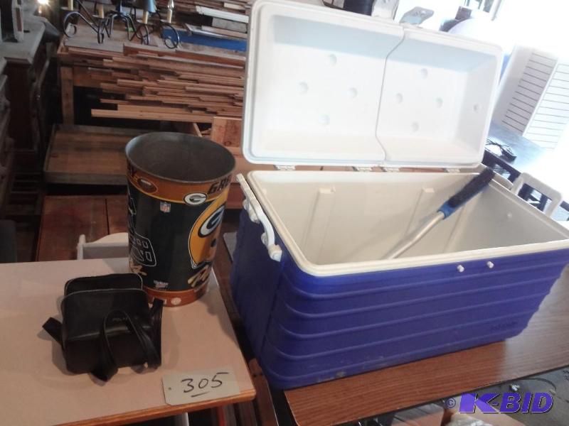 Big Cooler wcontents