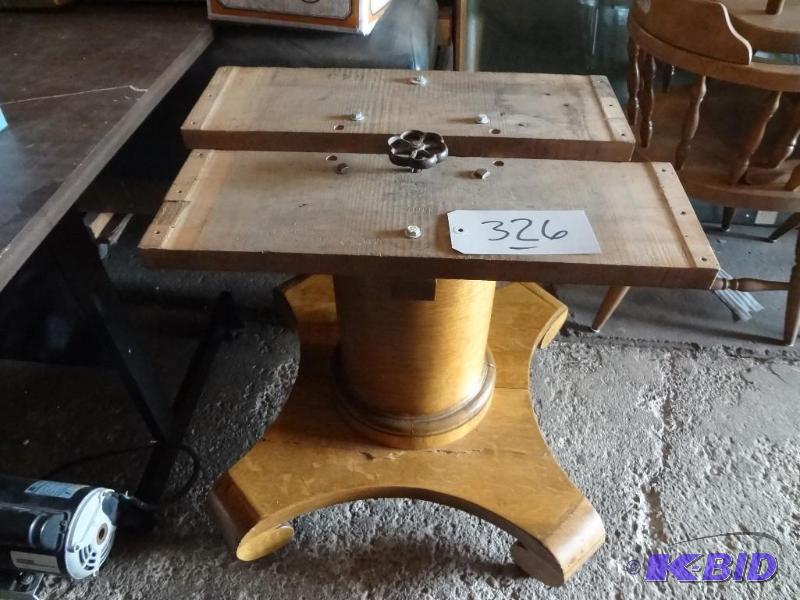 Oak Table