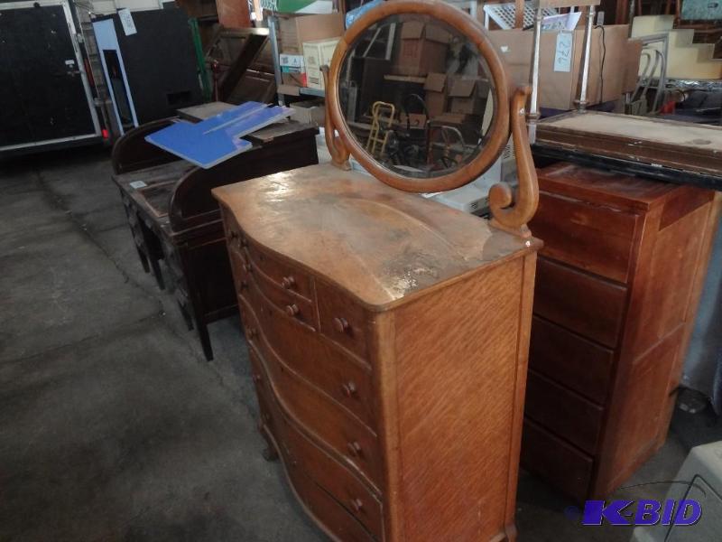 Tiger wood Highboy